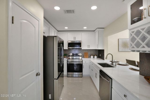181 ARUBA Lane, Ponte Vedra Beach, FL 32082
