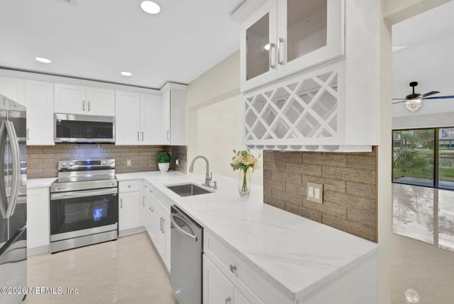 181 ARUBA Lane, Ponte Vedra Beach, FL 32082