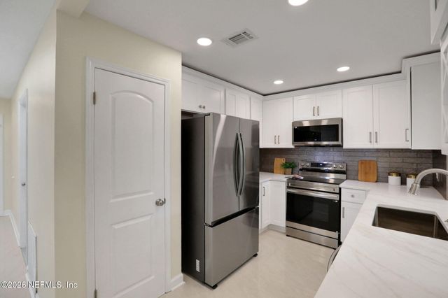 181 ARUBA Lane, Ponte Vedra Beach, FL 32082