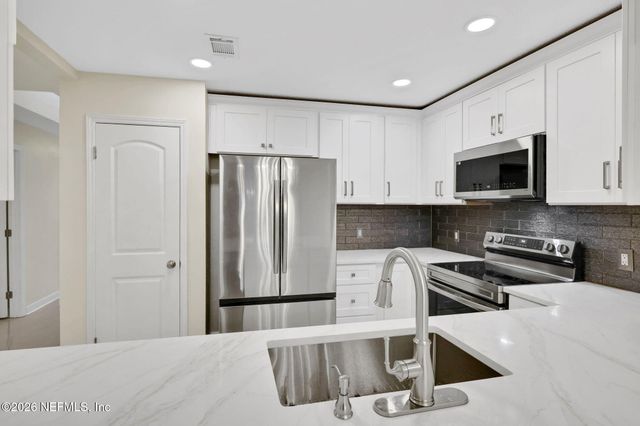 181 ARUBA Lane, Ponte Vedra Beach, FL 32082