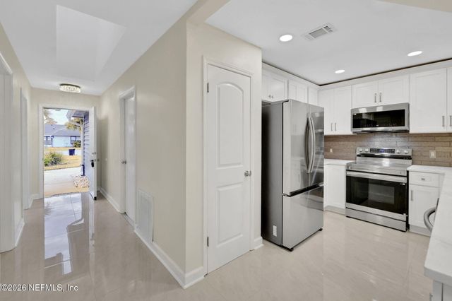 181 ARUBA Lane, Ponte Vedra Beach, FL 32082