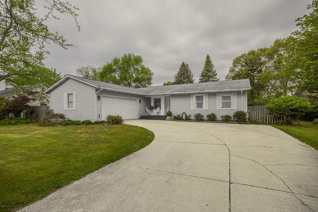 1508 Hendrick Road, Muskegon, MI 49441