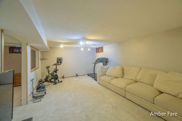 1508 Hendrick Road, Muskegon, MI 49441