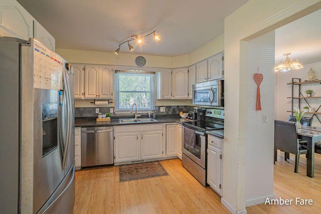 1508 Hendrick Road, Muskegon, MI 49441