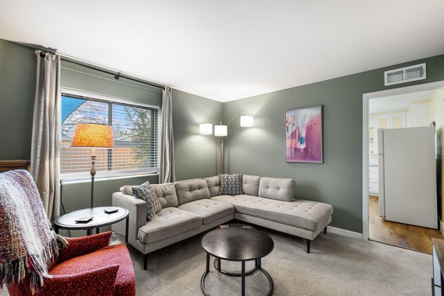 309 Cromwell Avenue SE, Albuquerque, NM 87102