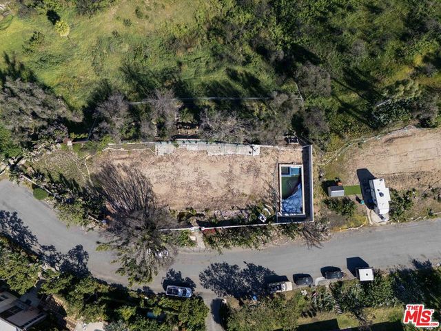 1712 Manzanita Park Avenue, Malibu, CA 90265