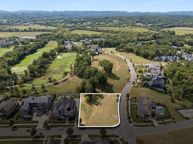 7100 Lanceleaf Dr, College Grove, TN 37046