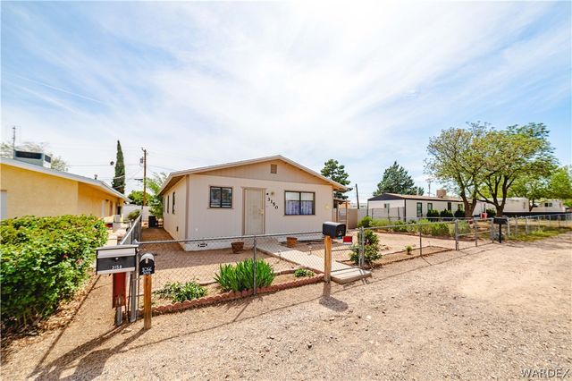 3150 E Northfield Avenue, Kingman, AZ 86409