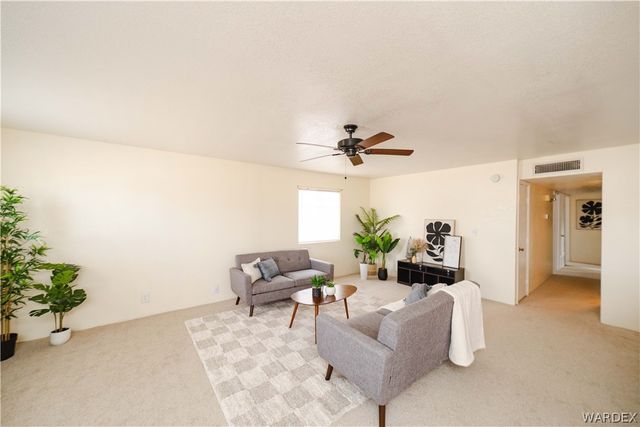 3150 E Northfield Avenue, Kingman, AZ 86409