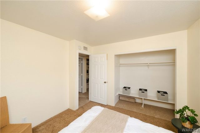 3150 E Northfield Avenue, Kingman, AZ 86409