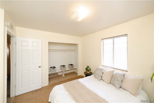 3150 E Northfield Avenue, Kingman, AZ 86409