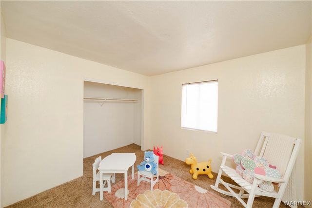 3150 E Northfield Avenue, Kingman, AZ 86409