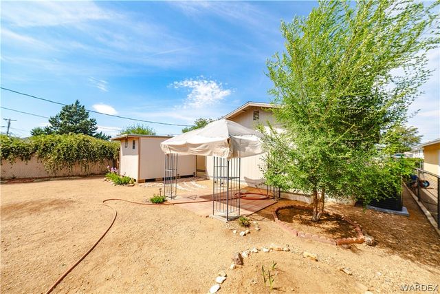 3150 E Northfield Avenue, Kingman, AZ 86409