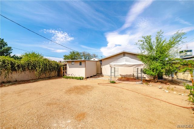 3150 E Northfield Avenue, Kingman, AZ 86409