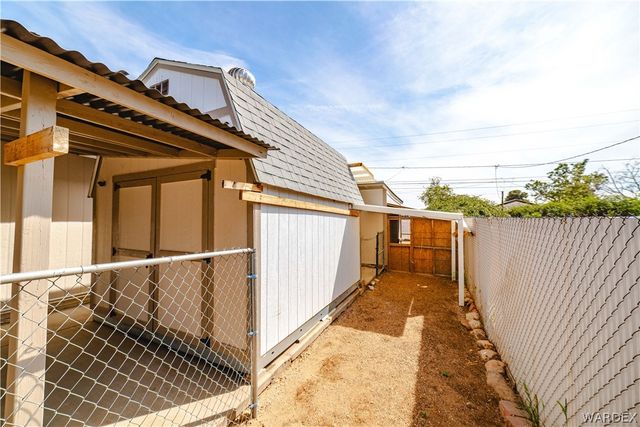 3150 E Northfield Avenue, Kingman, AZ 86409