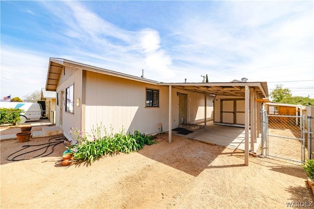 3150 E Northfield Avenue, Kingman, AZ 86409