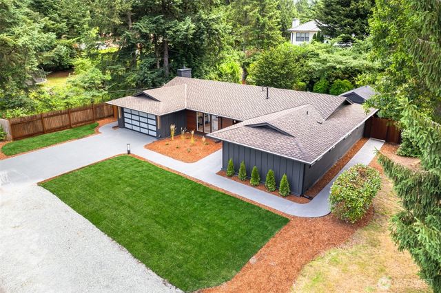 612 130th Avenue NE, Bellevue, WA 98005