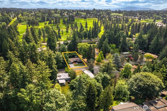 612 130th Avenue NE, Bellevue, WA 98005