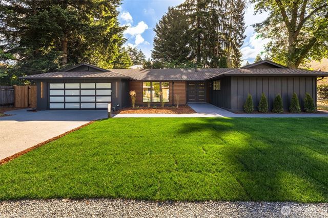 612 130th Avenue NE, Bellevue, WA 98005