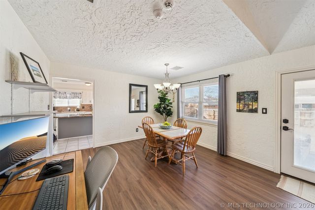 9416 S 69th East Avenue, Tulsa, OK 74133