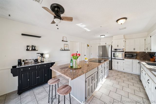 9416 S 69th East Avenue, Tulsa, OK 74133