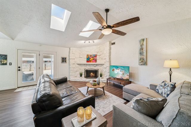 9416 S 69th East Avenue, Tulsa, OK 74133