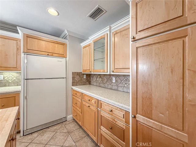 10514 Hillview Avenue, Chatsworth, CA 91311
