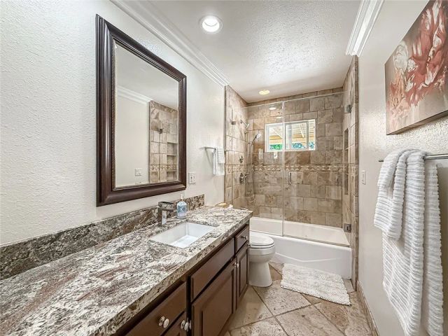 10514 Hillview Avenue, Chatsworth, CA 91311