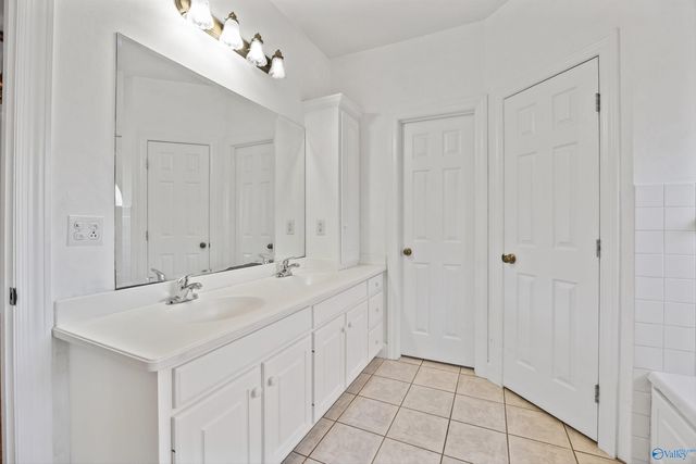 10 Chera Trail, Grant, AL 35747