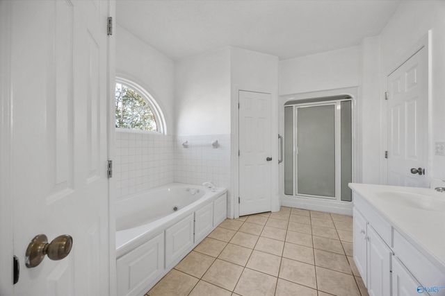 10 Chera Trail, Grant, AL 35747