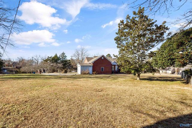 10 Chera Trail, Grant, AL 35747