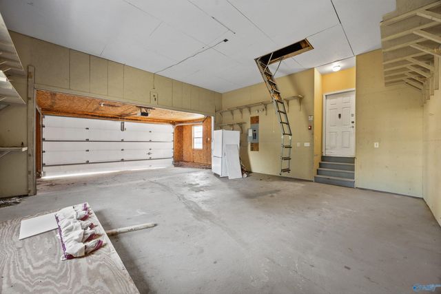 10 Chera Trail, Grant, AL 35747