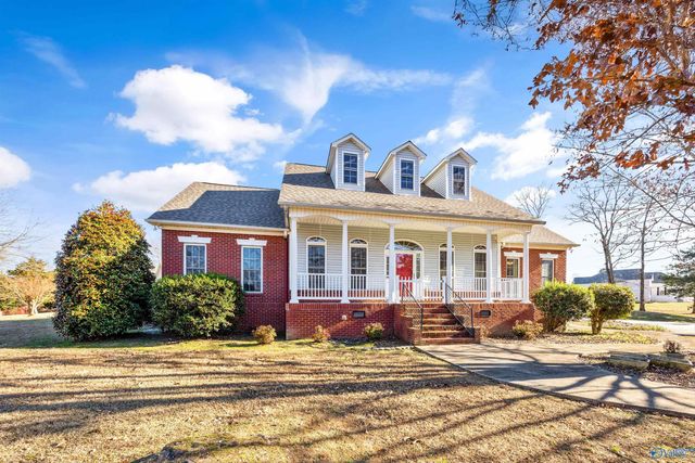 10 Chera Trail, Grant, AL 35747