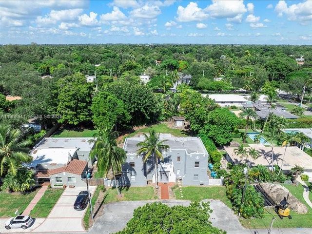11402 NE 8th Ct, Biscayne Park, FL 33161