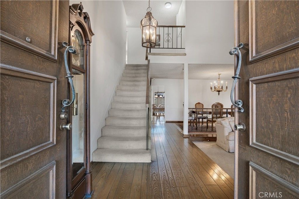5521 Goodland Avenue, Valley Village, CA 91607 — photo 2
