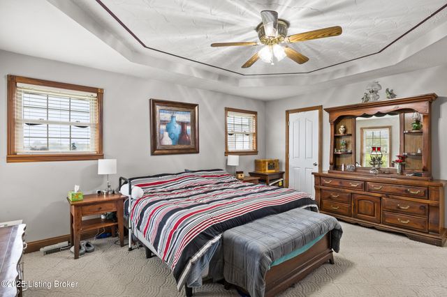 1173 Johnson Ln, Taylorsville, KY 40071