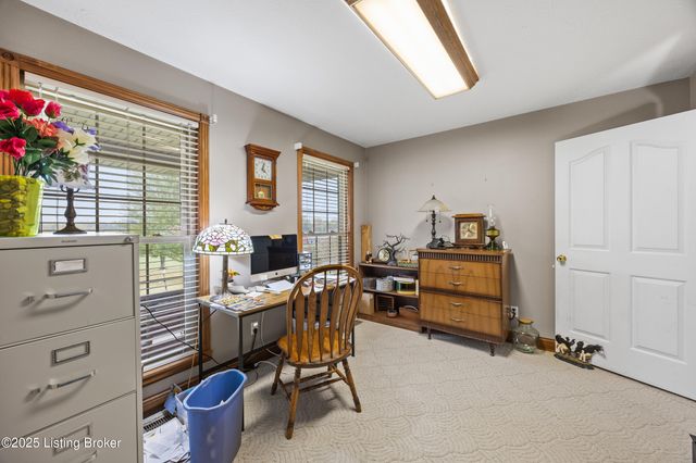 1173 Johnson Ln, Taylorsville, KY 40071