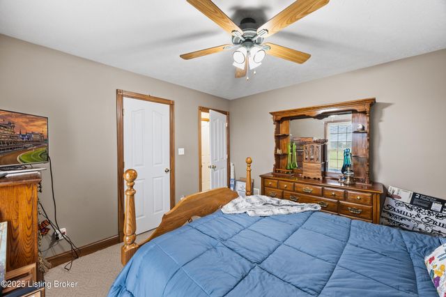 1173 Johnson Ln, Taylorsville, KY 40071