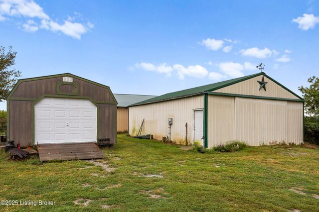 1173 Johnson Ln, Taylorsville, KY 40071