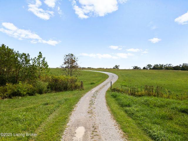 1173 Johnson Ln, Taylorsville, KY 40071