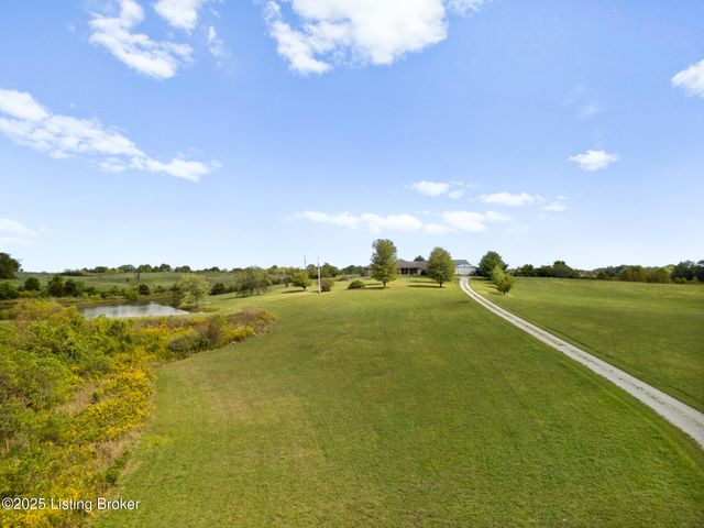 1173 Johnson Ln, Taylorsville, KY 40071