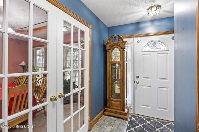 1173 Johnson Ln, Taylorsville, KY 40071