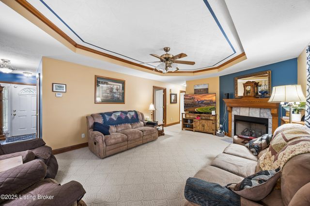 1173 Johnson Ln, Taylorsville, KY 40071