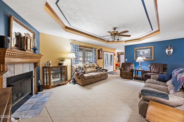 1173 Johnson Ln, Taylorsville, KY 40071