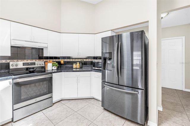 5810 BITTER ORANGE AVENUE, Tampa, FL 33625