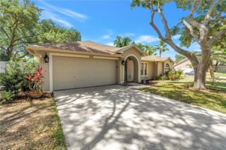 5810 BITTER ORANGE AVENUE, Tampa, FL 33625