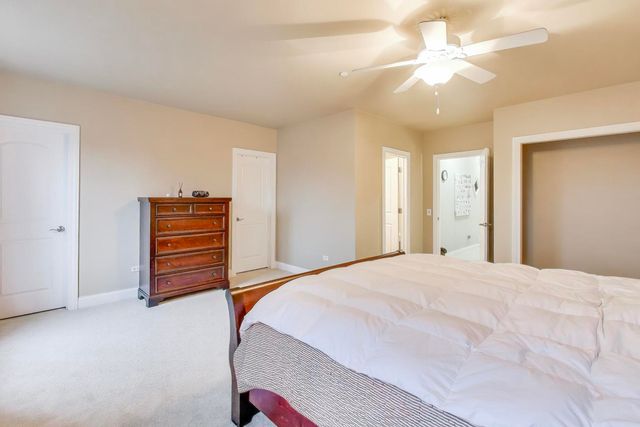 1506 W NORTHWEST Highway, Arlington Heights, IL 60004