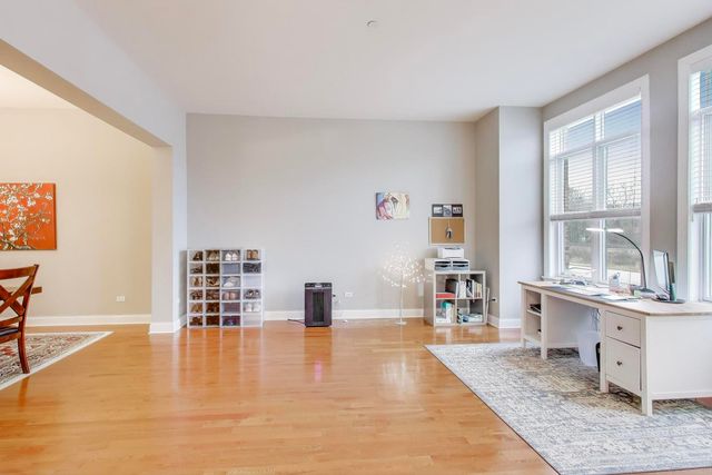 1506 W NORTHWEST Highway, Arlington Heights, IL 60004