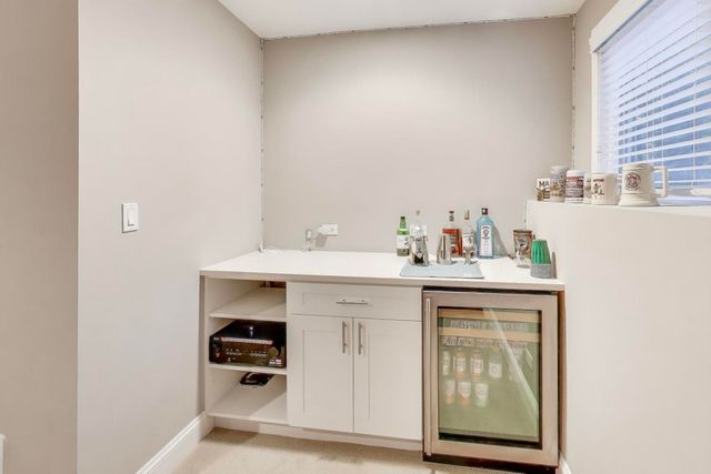 1506 W NORTHWEST Highway, Arlington Heights, IL 60004