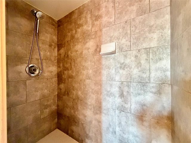 10800 US HIGHWAY 19 N 236, Pinellas Park, FL 33782